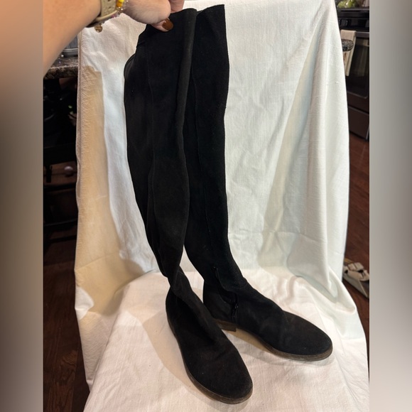 Free People Shoes - Free people OTK black suede boots